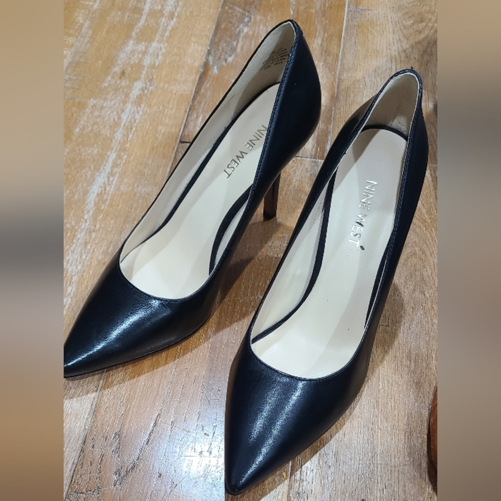 Nine West Women's Jackpot Classic Pointed Toe Leather Formal Career Heels Size 7